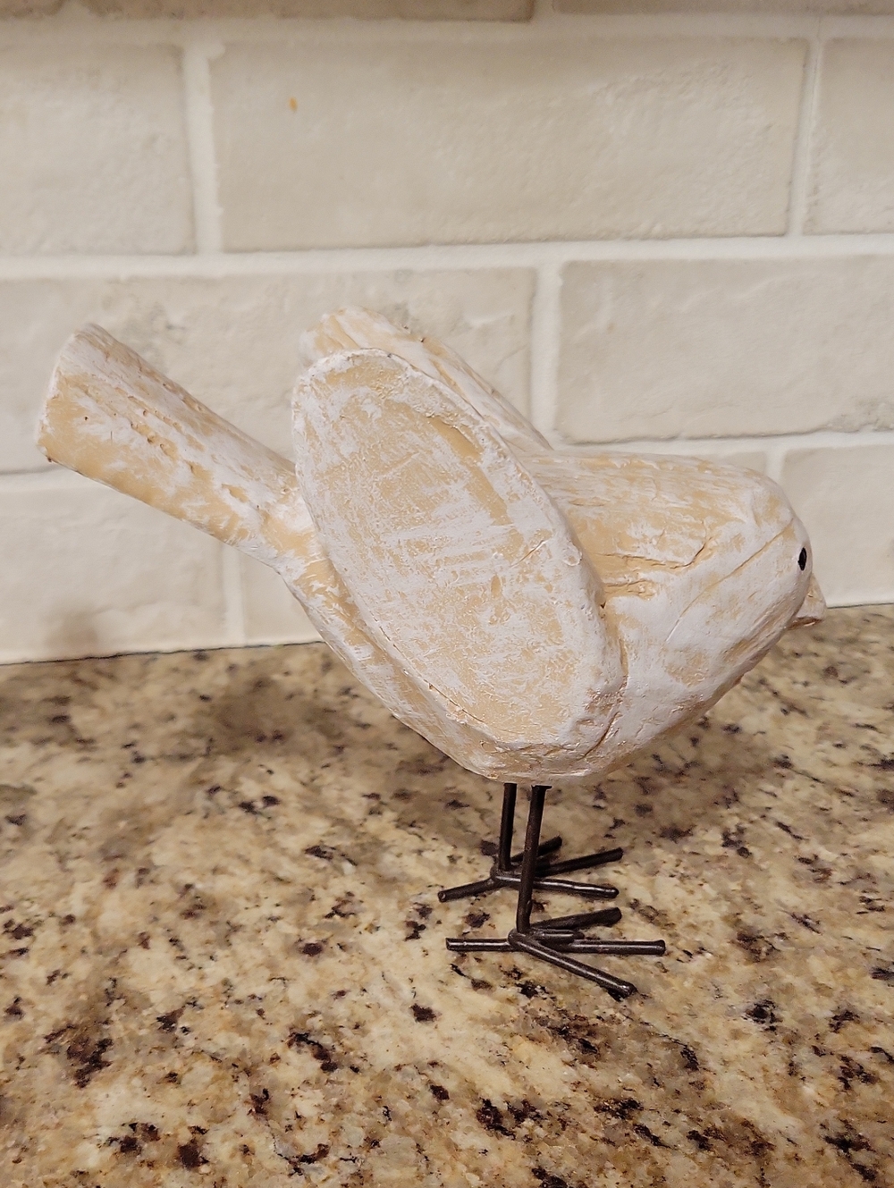 Rustic Distressed White Carved Faux Wood Bird Figurines With Wire Legs Set Of 2! - Picture 6 of 8